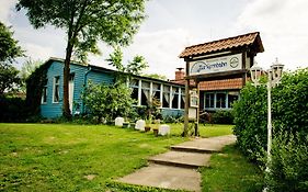 Zur Rennbahn